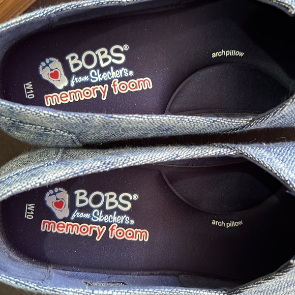 Bobs memory foam arch pillow shoes - Picture 6 of 7